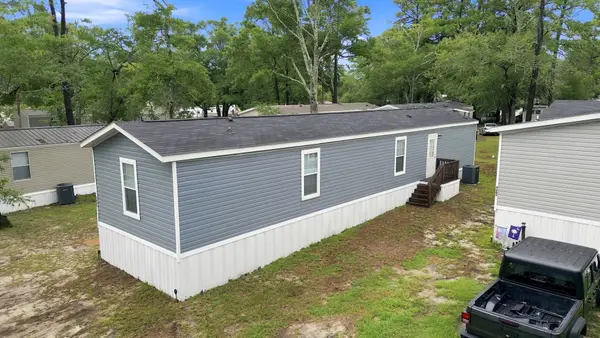 4603 Pelican St., North Myrtle Beach, SC 29582
