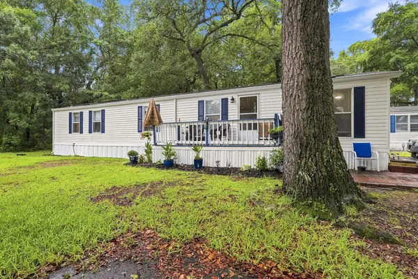 539 Key Largo Ave., Murrells Inlet, SC 29576