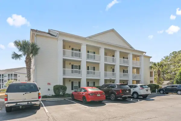 627 Woodmoor Dr. #302, Murrells Inlet, SC 29576