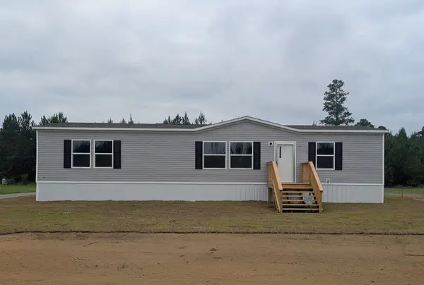 8565 Black Creek Rd., Nichols, SC 29581