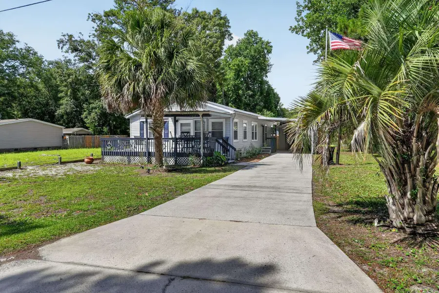 1742 Hideaway Rd., Ocean Isle Beach, NC 28469 - #2