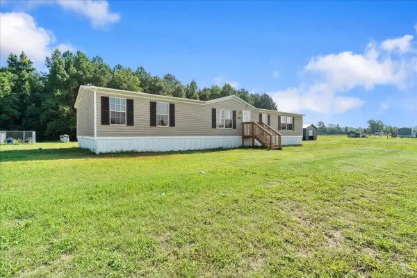 10026 Hardwick Rd., Nichols, SC 29581