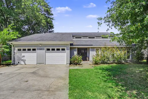 369 Rum Gully Circle, Murrells Inlet, SC 29576