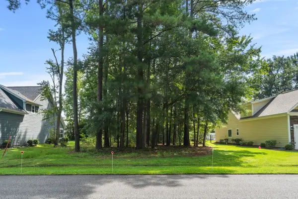677 Shaftesbury Ln., Conway, SC 29526