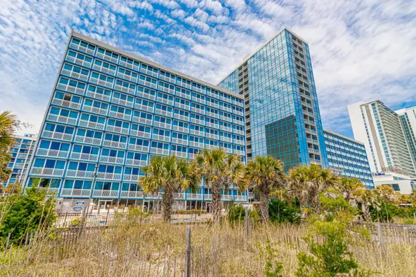 1304 N Ocean Blvd. #302, Myrtle Beach, SC 29577