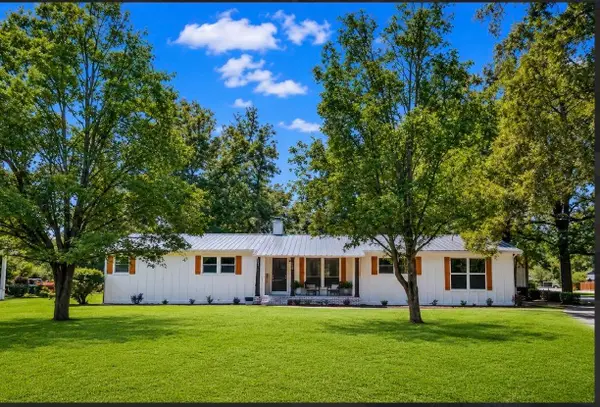 1623 Sherwood Dr., Conway, SC 29526