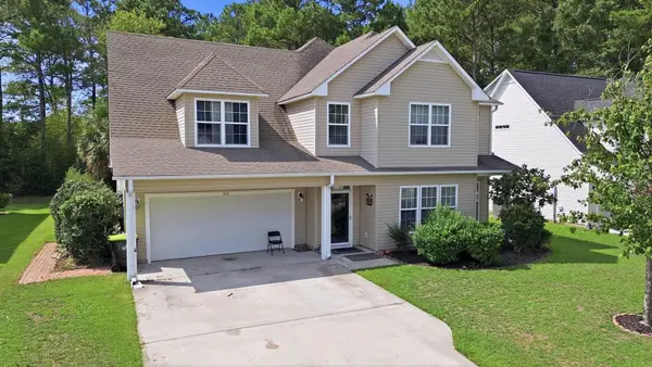 309 Meadowside Dr., Little River, SC 29566