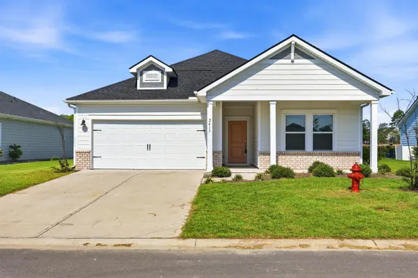 2417 Grand Meadow Dr., Longs, SC 29568