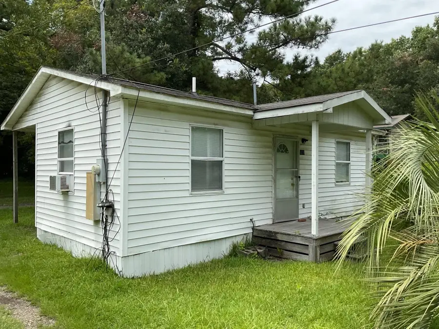 1819 Gilbert Ln., Georgetown, SC 29440 - #3