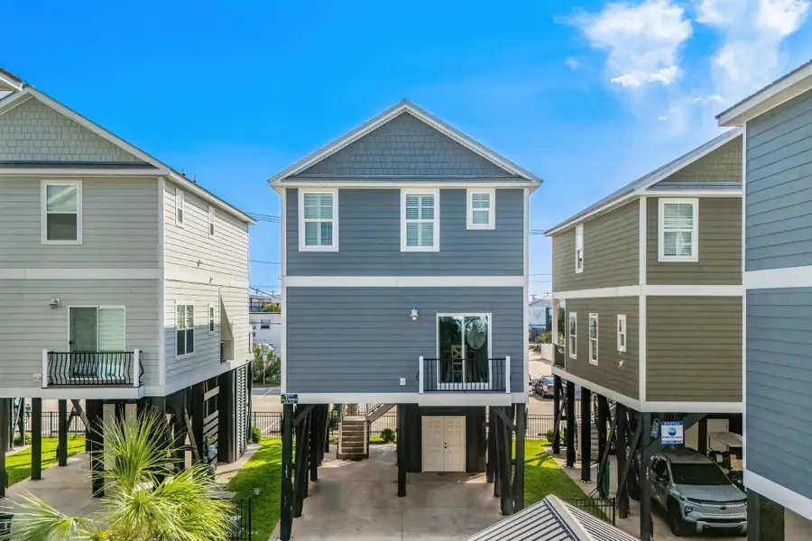141 Garden City Retreat Dr., Garden City, SC 29576 - #3