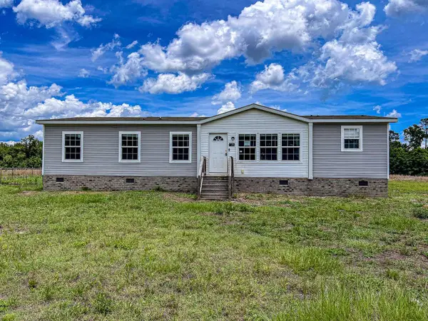 176 Old Flowers Rd., Johnsonville, SC 29555