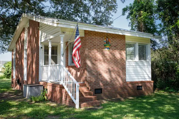 387 Beaty Ave., Murrells Inlet, SC 29576