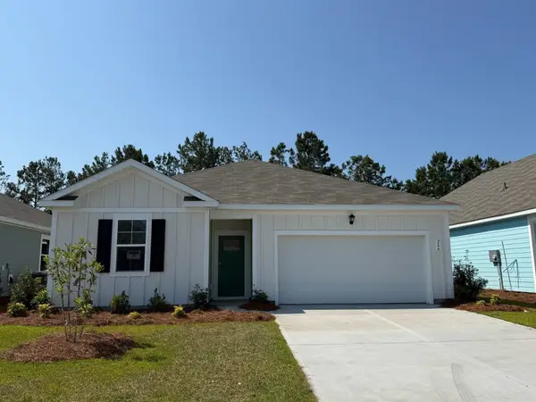 302 Ridley St, Longs, SC 29568