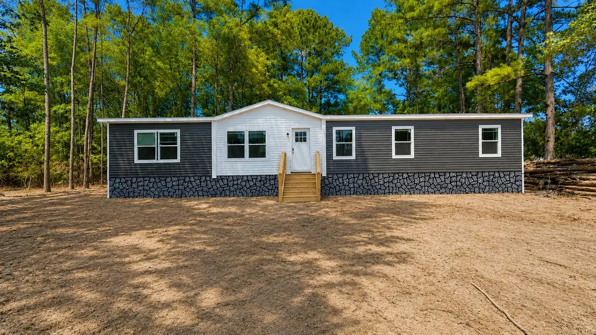 215 Eva Dr., Loris, SC 29569 - #1