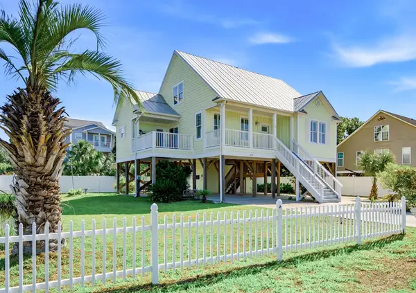 208 Vista Dr., Garden City Beach, SC 29576