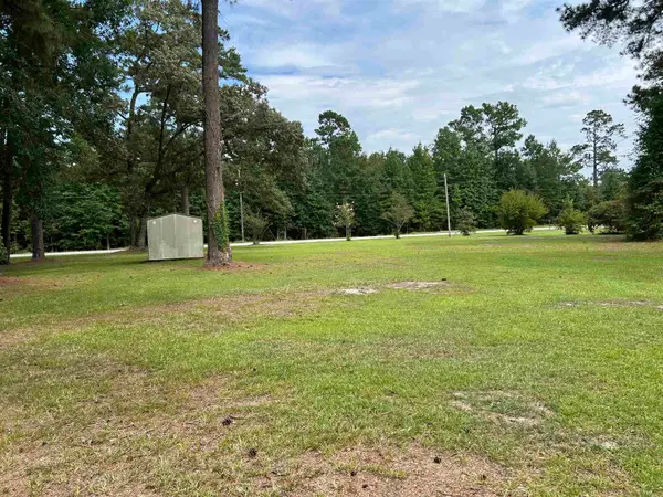 3686 Creek Rd., Lake City, SC 29560