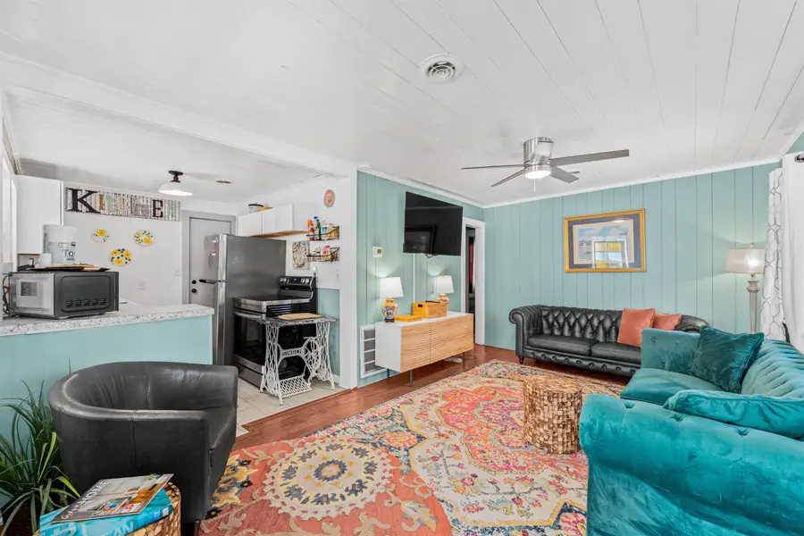3703 Poinsett St., North Myrtle Beach, SC 29582 - #3
