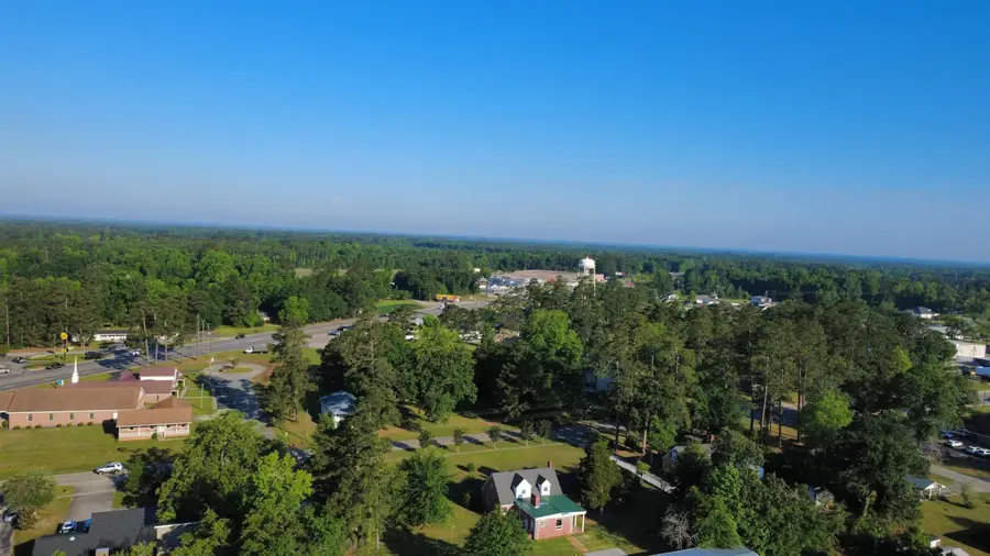 300 8th Ave., Aynor, SC 29511 - #3