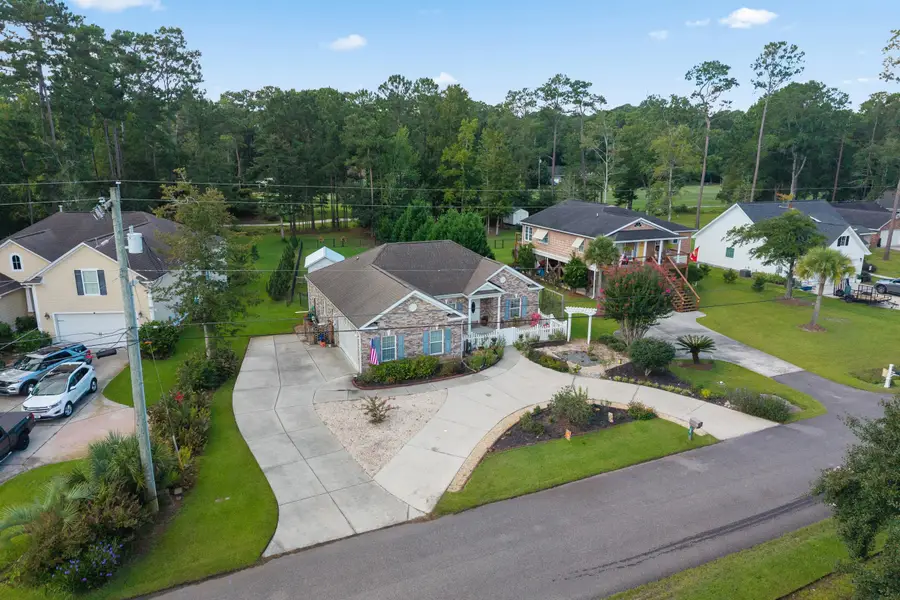305 Brace Dr., Pawleys Island, SC 29585 - #3
