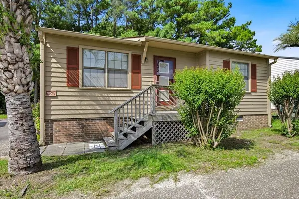 705 3rd Ave. S, North Myrtle Beach, SC 29582
