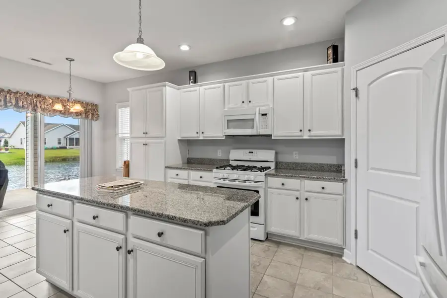 1611 Sapphire Dr., Longs, SC 29568 - #3