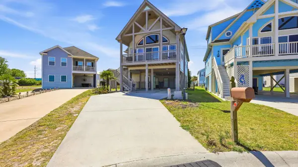 915 Ocean Pines Ct., North Myrtle Beach, SC 29582