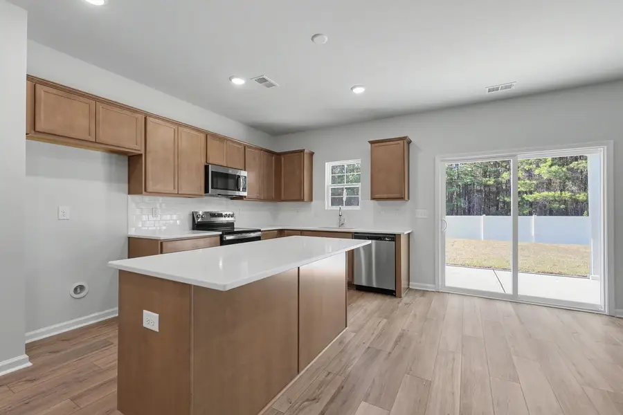 386 Garden Grove St, Conway, SC 29526 - #3