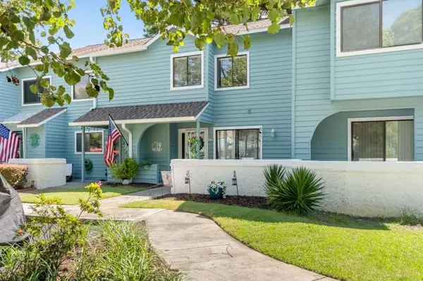 23 Shadow Moss Pl. #23, North Myrtle Beach, SC 29582