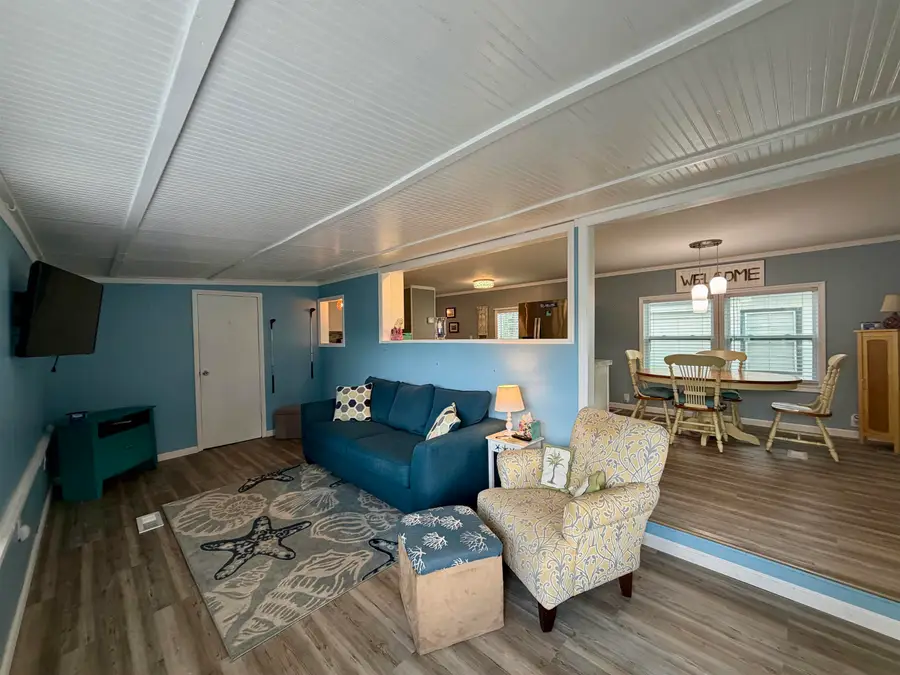 2051 Curlew Dr., Surfside Beach, SC 29575 - #2