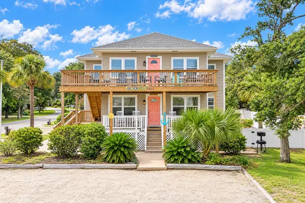3908 Seaview St., North Myrtle Beach, SC 29582