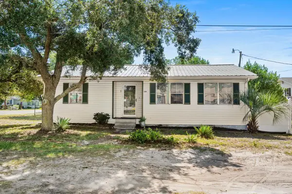 2705 Madison Dr., North Myrtle Beach, SC 29582