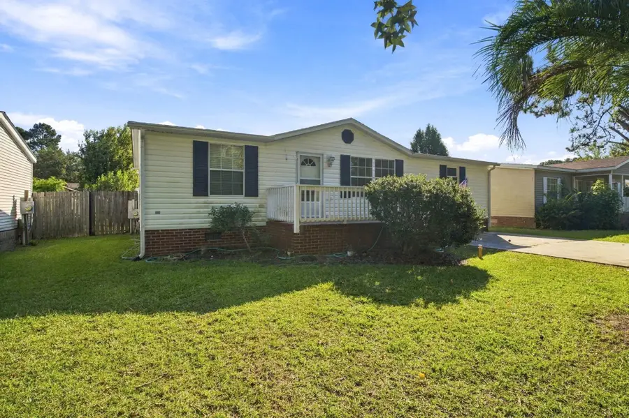3252 Lyndon Dr., Little River, SC 29566 - #3