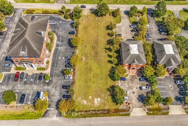 11917 Plaza Dr., Murrells Inlet, SC 29576