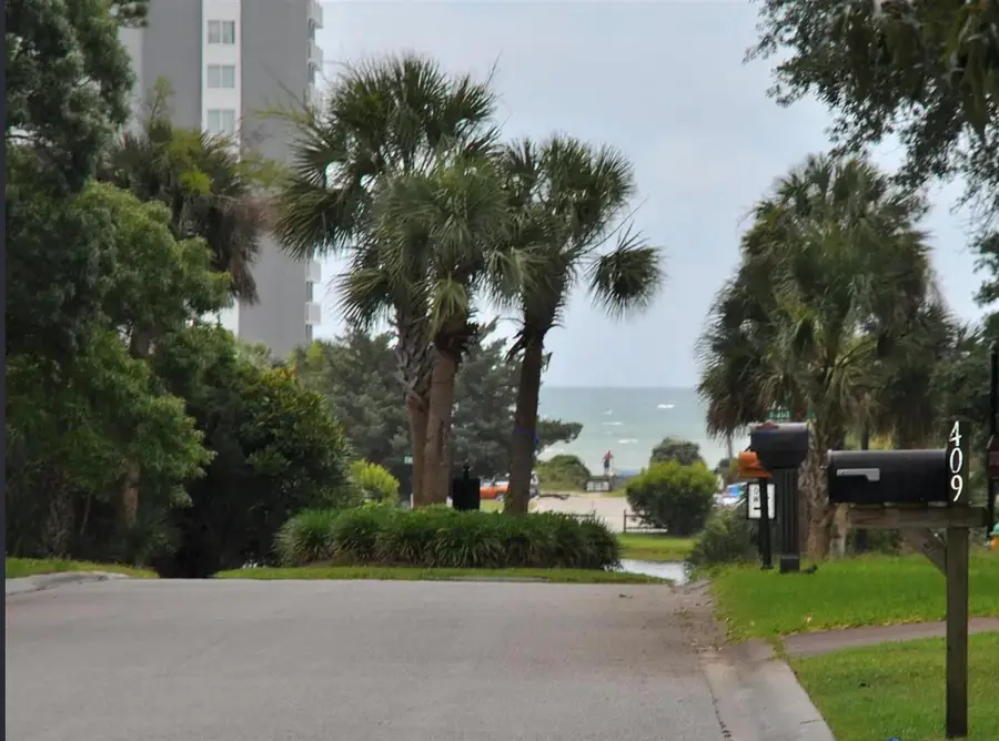411 Arcadian Dr., Myrtle Beach, SC 29572 - #3