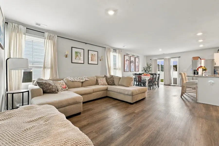 1068 Kinness Dr., Conway, SC 29527 - #3