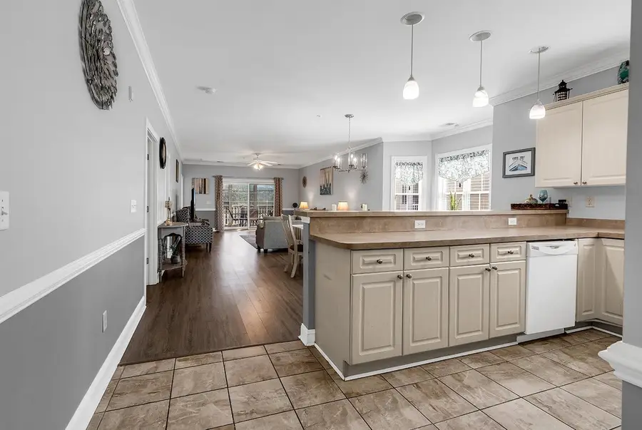 4861 Luster Leaf Circle #305, Myrtle Beach, SC 29577 - #2