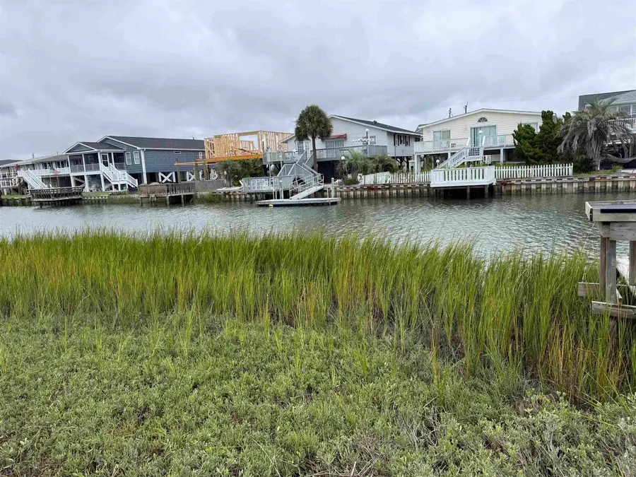 304 45th Ave. N, North Myrtle Beach, SC 29582 - #2