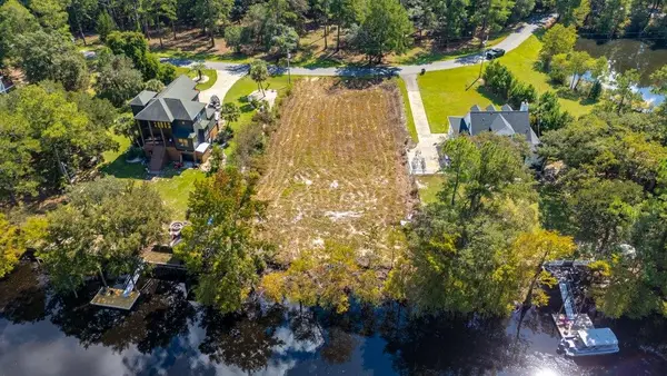 1760 Gray Oaks Dr., Conway, SC 29526