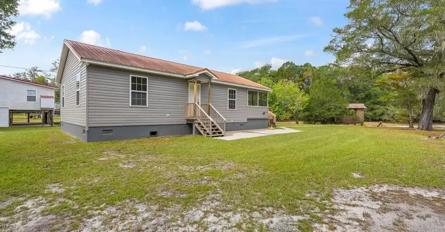 4203 Black Island Rd., Galivants Ferry, SC 29544 - #3