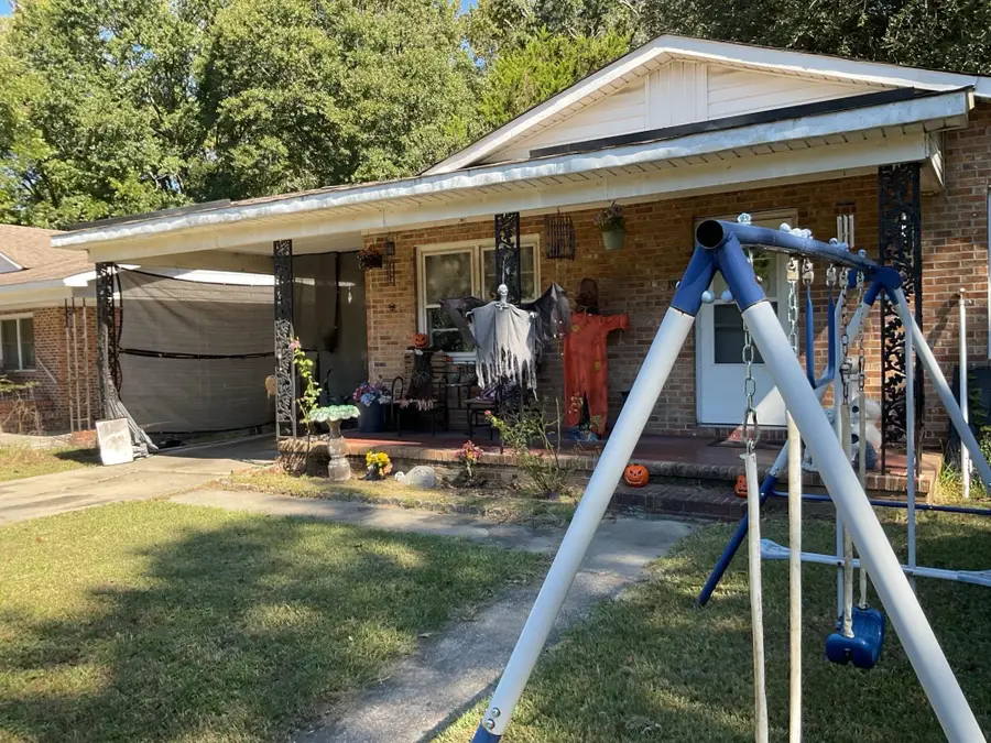 1922 Emanuel St., Georgetown, SC 29440 - #2