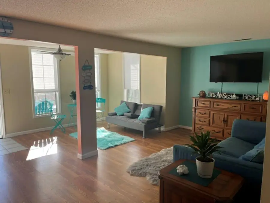 305 Chester St., Myrtle Beach, SC 29577 - #3