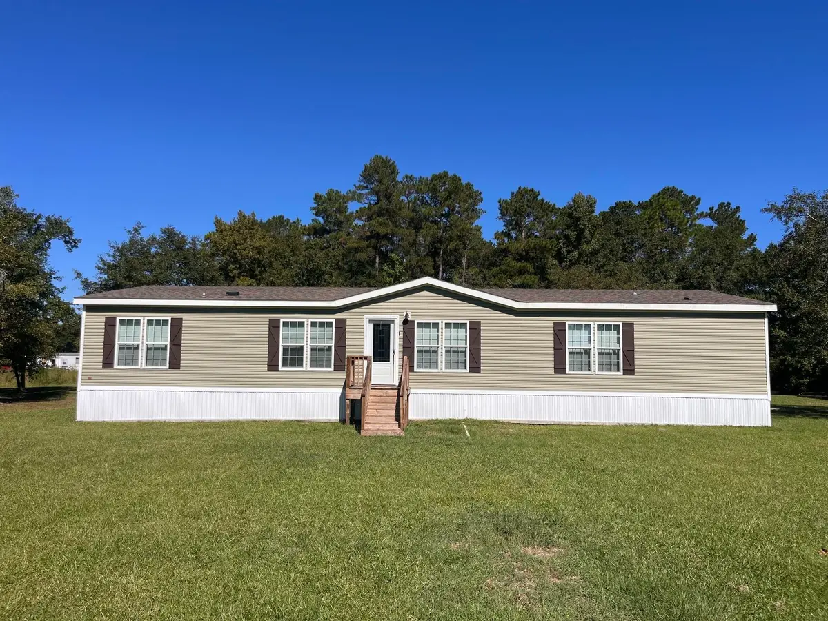 2783 Willowdale Rd., Aynor, SC 29511 - #1