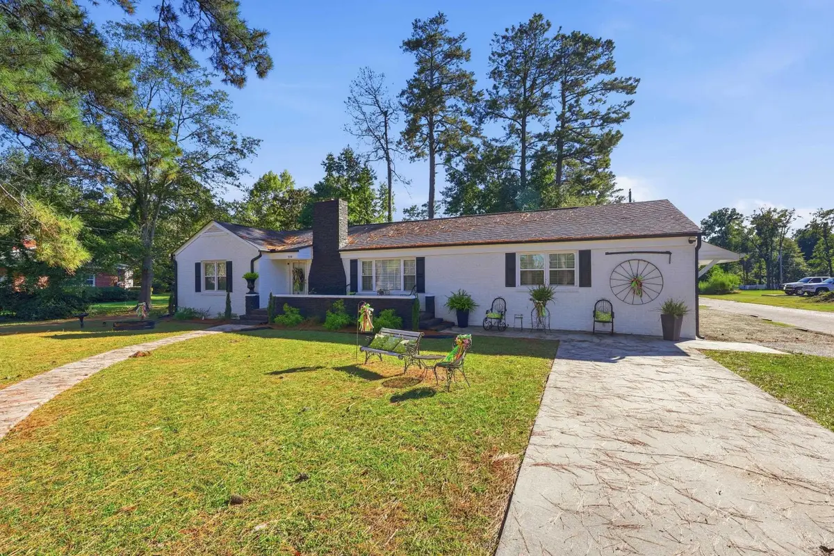 3310 Liberty St., Loris, SC 29569 - #1