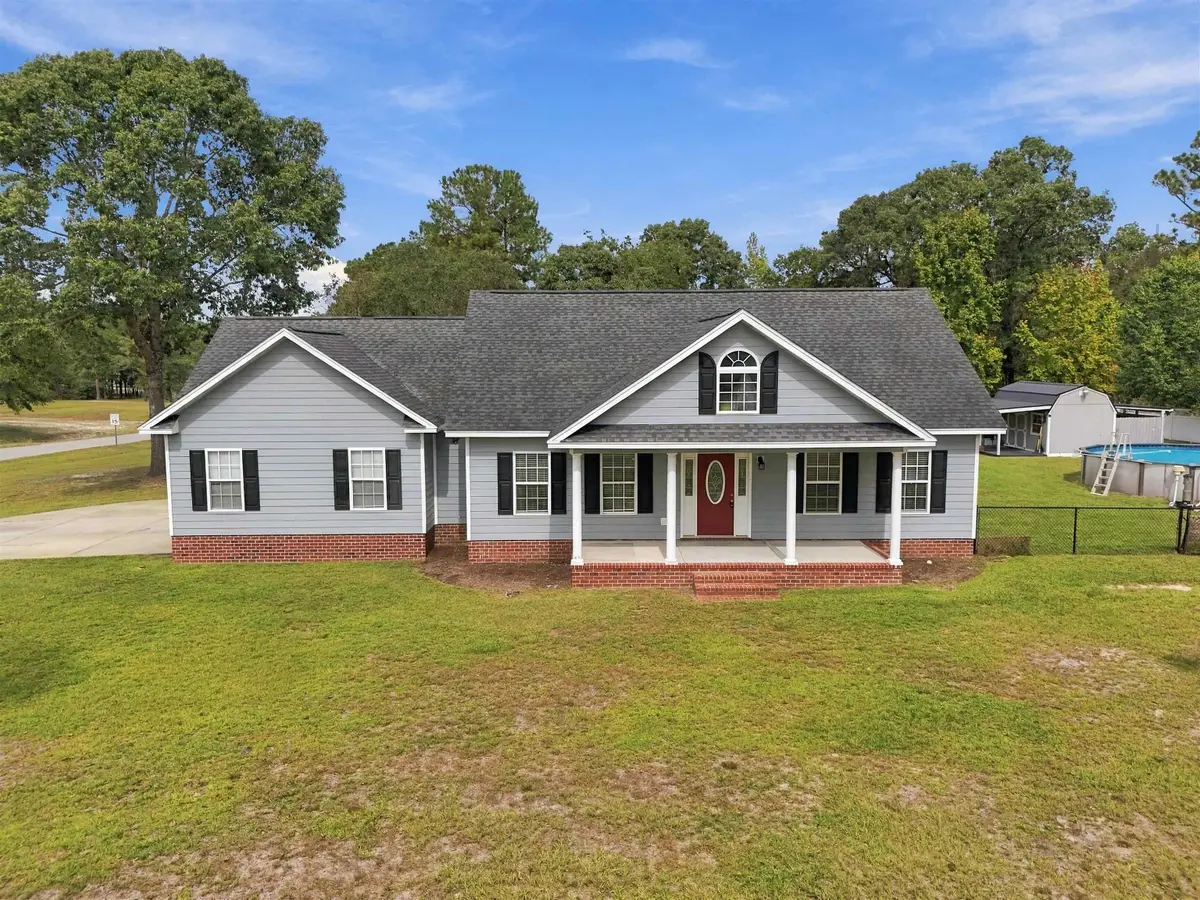 1606 Oak Lawn Dr., Aynor, SC 29511 - #1