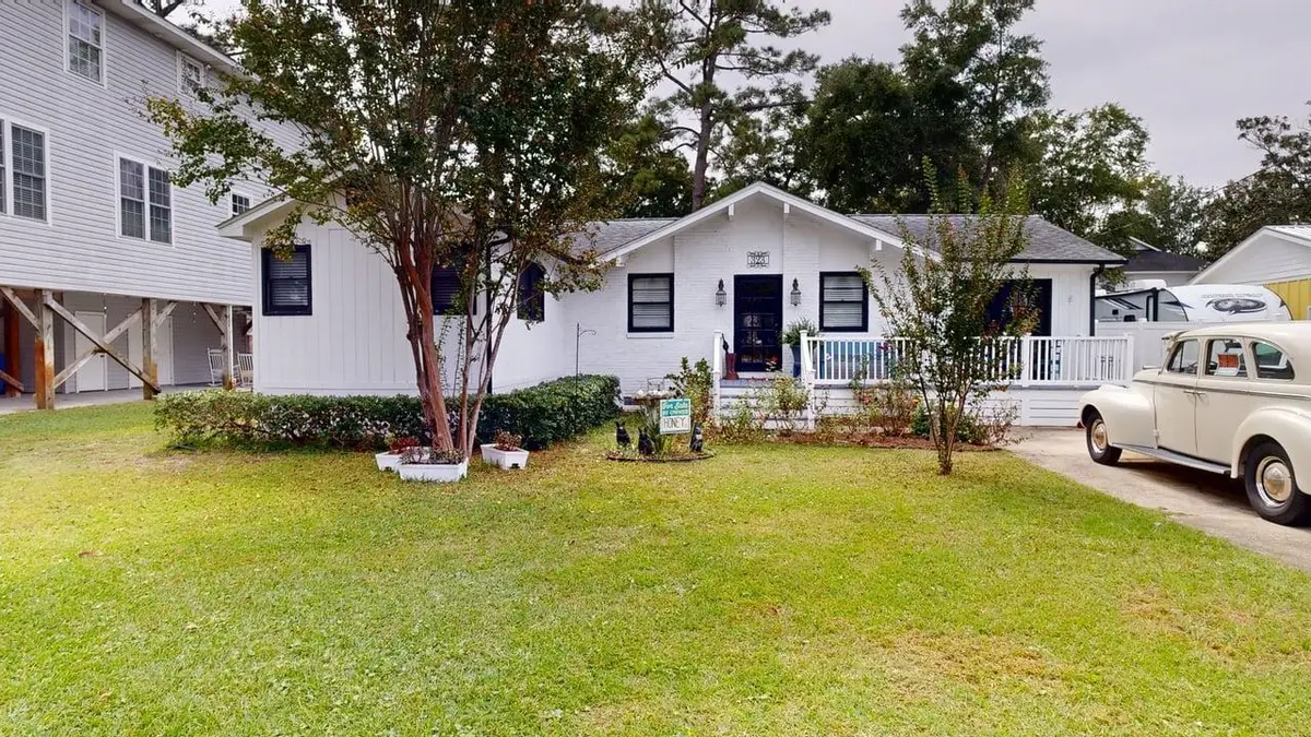 323 16th Ave. S, Surfside Beach, SC 29575 - #1