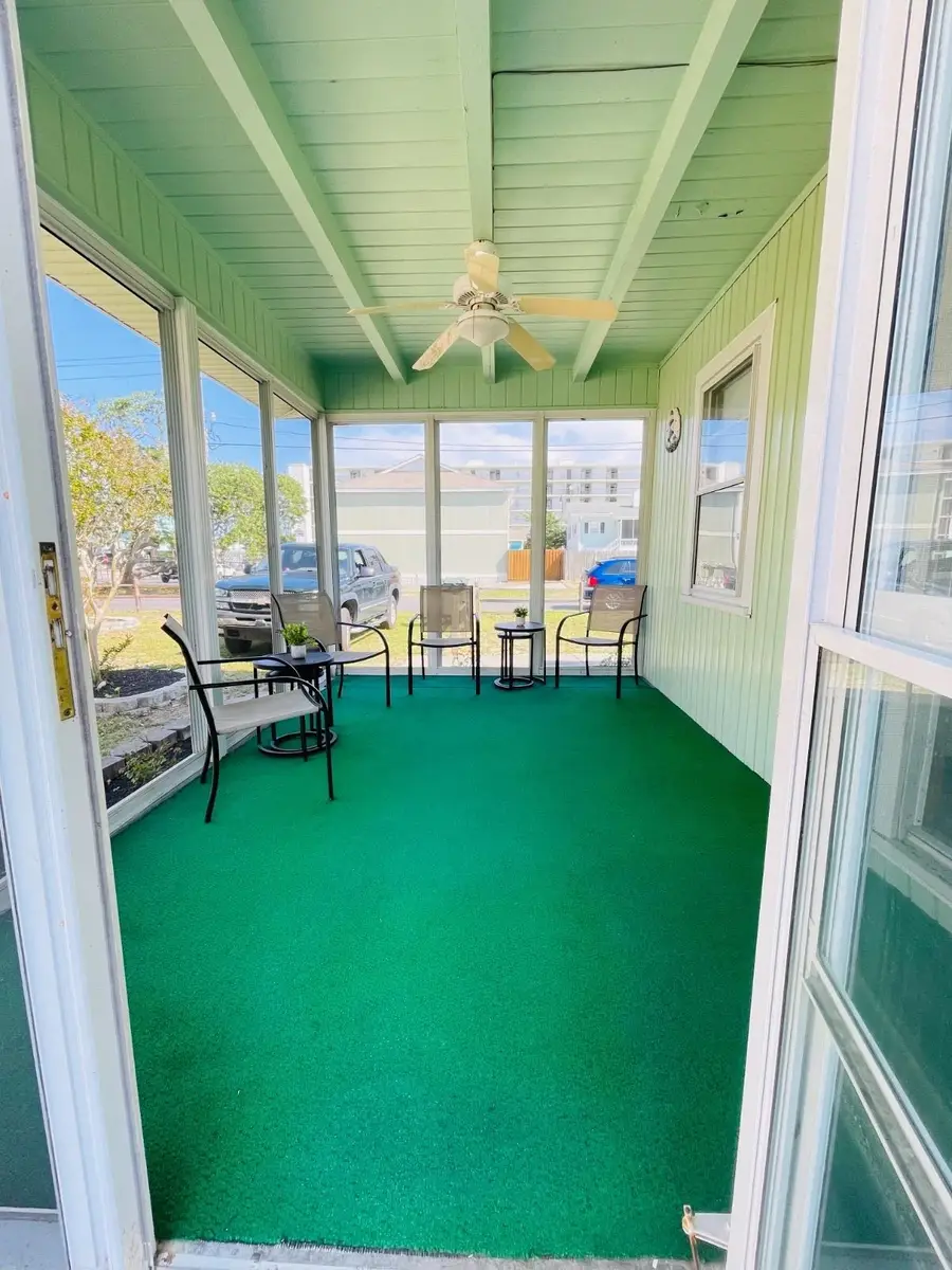 2104 Perrin Dr., North Myrtle Beach, SC 29582 - #3