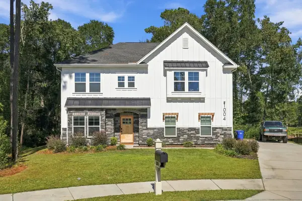 1004 Maccoa Dr., Conway, SC 29526