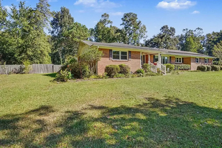 4629 Circle Dr., Loris, SC 29569 - #3