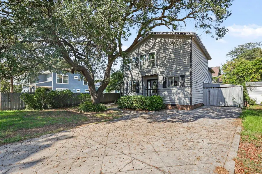 2706 Havens Dr., North Myrtle Beach, SC 29582 - #2