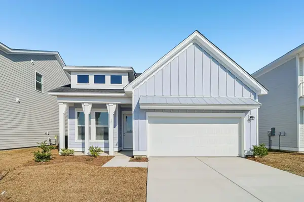 561 Waters Edge Dr., Myrtle Beach, SC 29577